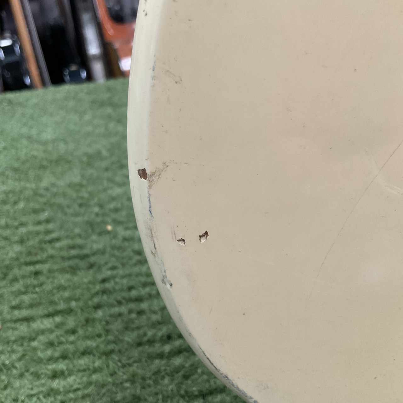 กีต้าร์เบส Birth สินค้าไม่พร้อมใช้งาน (ต้องซ่อม)