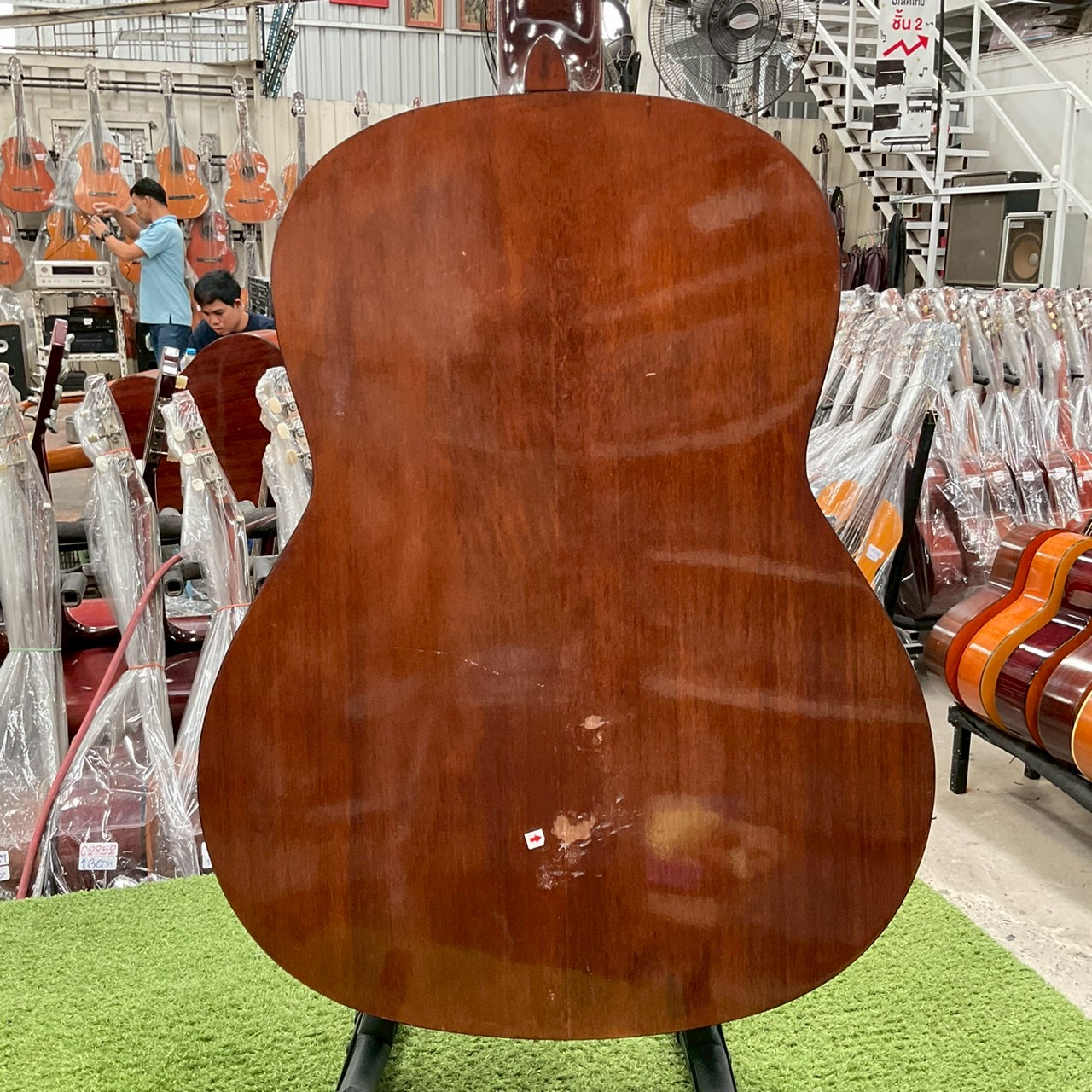 กีต้าร์คลาสสิค MONTANO : A-3