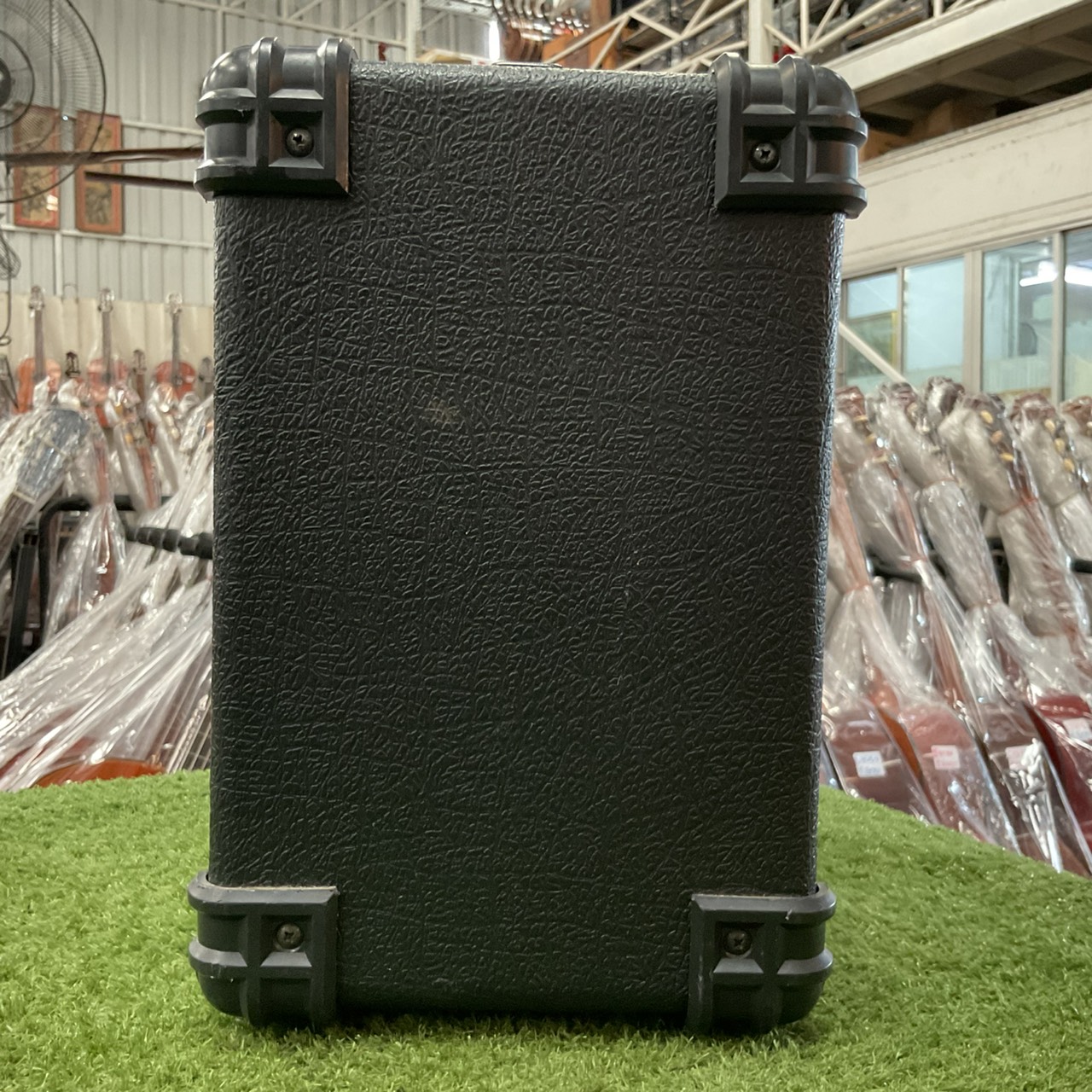 แอมป์กีต้าร์ Ibanez : IBZ3