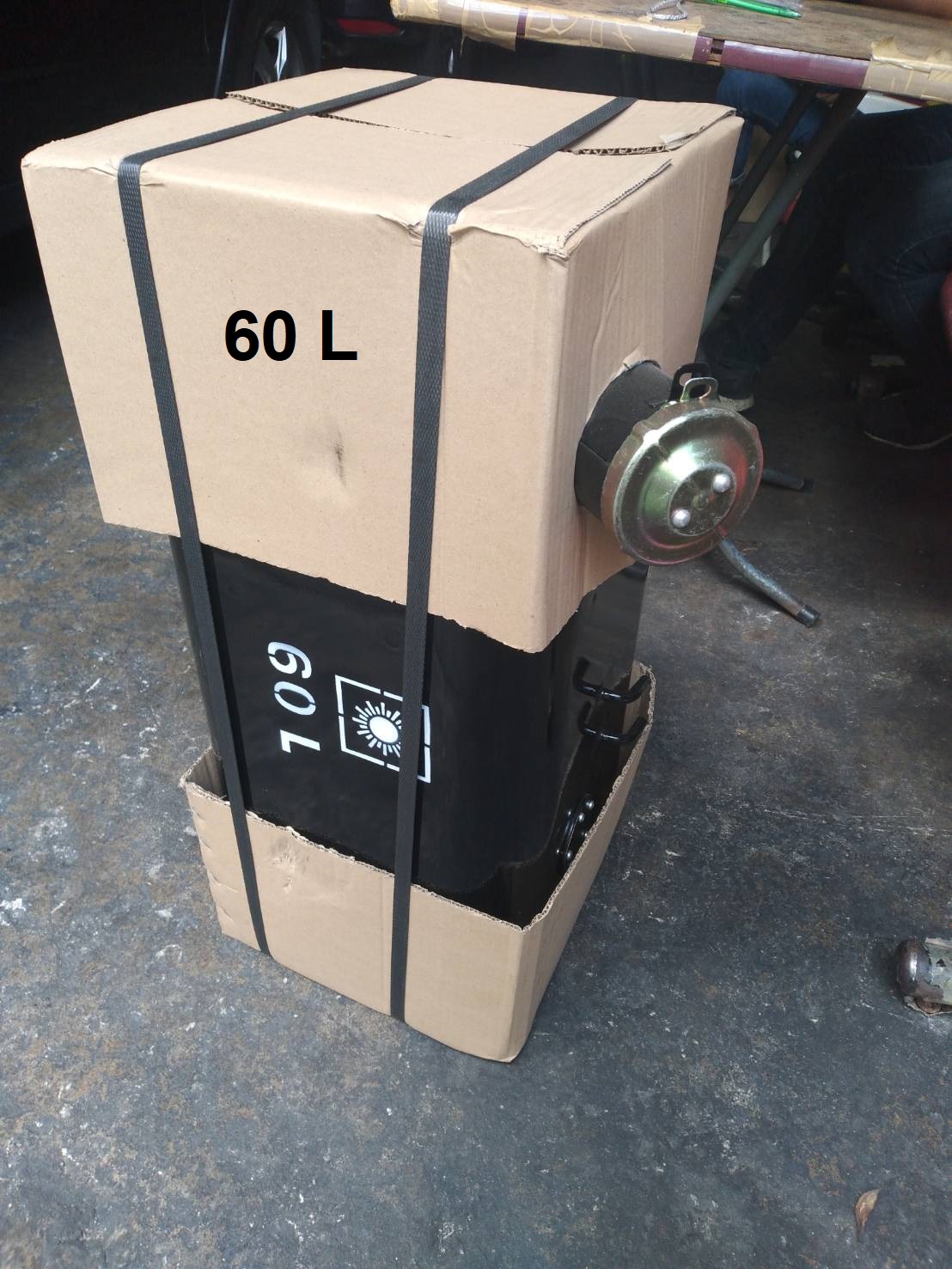 ถังน้ำมันรถบรรทุก 60 80 100 150 200 ลิตร