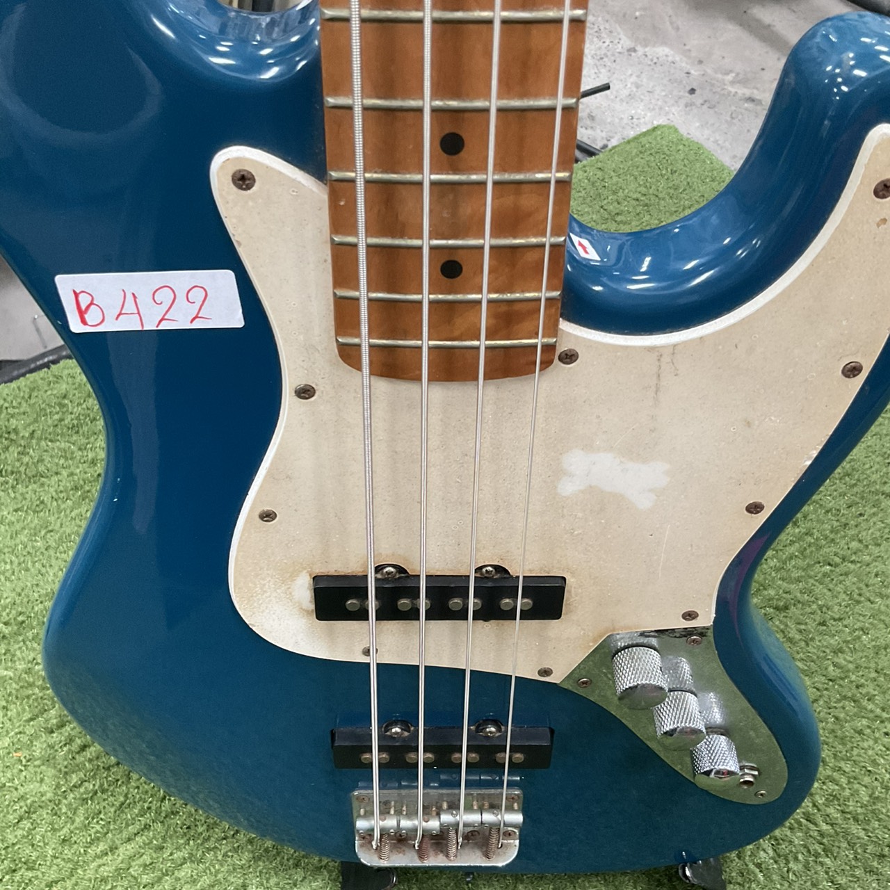 กีต้าร์เบส Flavor