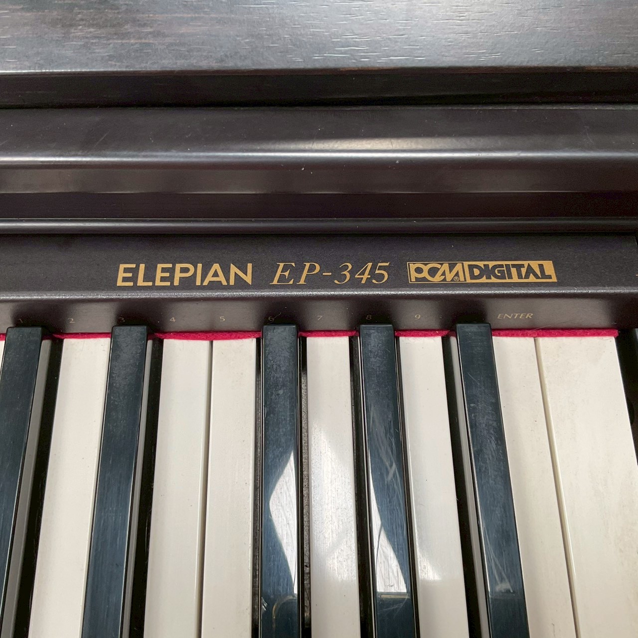 เปียโน COLUMBIA : EP-345 สินค้าไม่พร้อมใช้งาน (ต้องซ่อม)