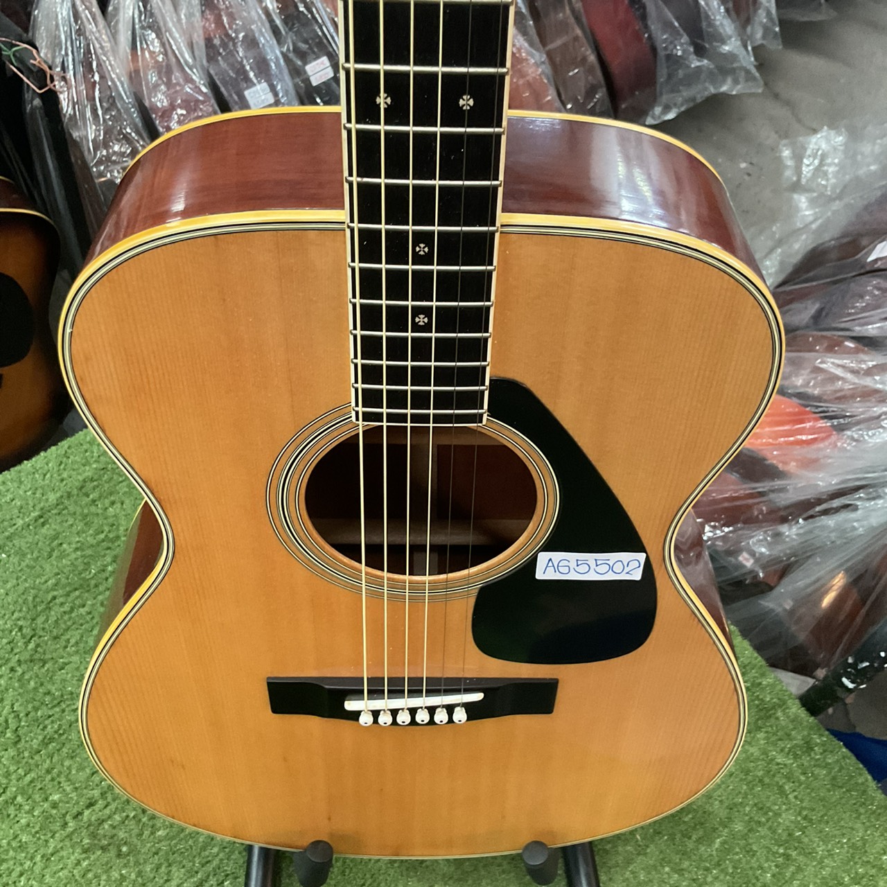 กีต้าร์โปร่ง YAMAHA : FG-252D