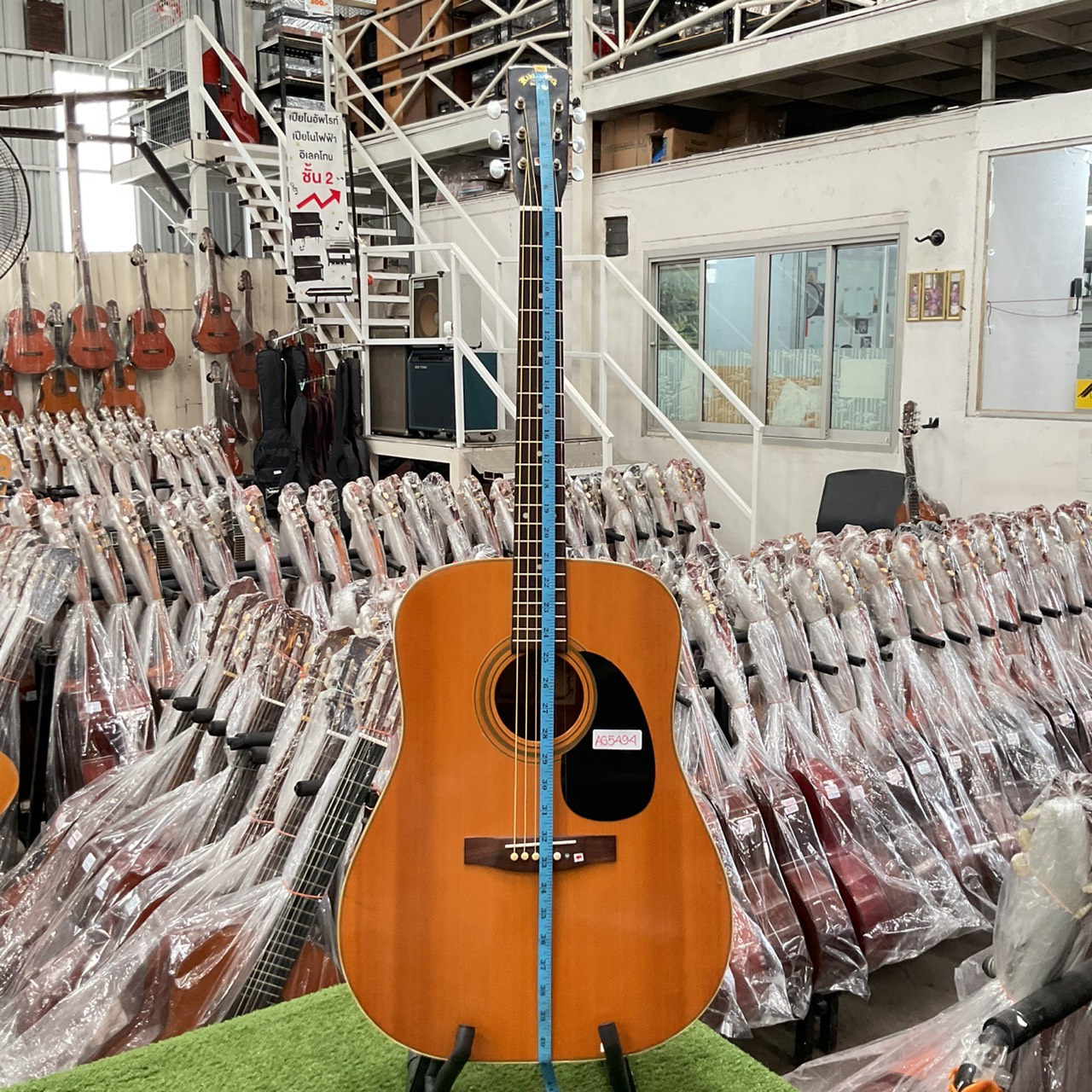 กีต้าร์โปร่ง Phenix : W130