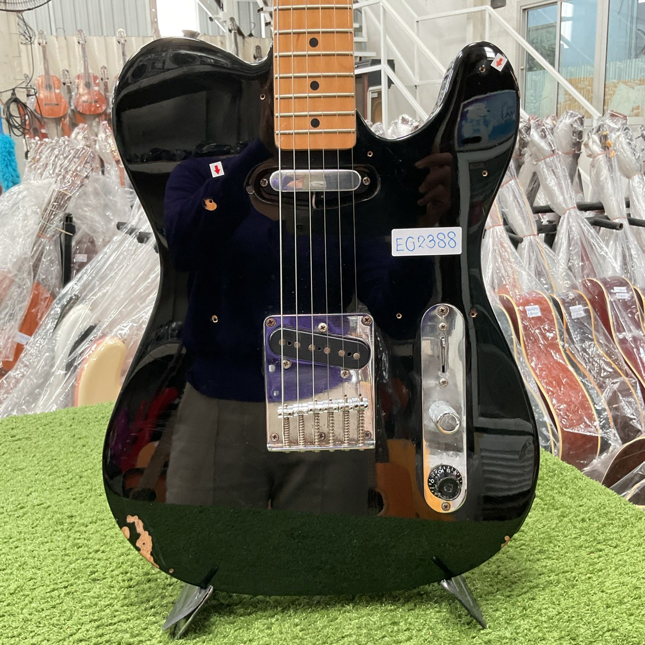 กีต้าร์ไฟฟ้า SQUIER