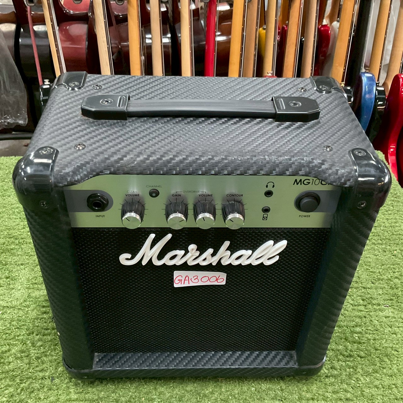 แอมป์กีต้าร์ Marshall : MG10CF