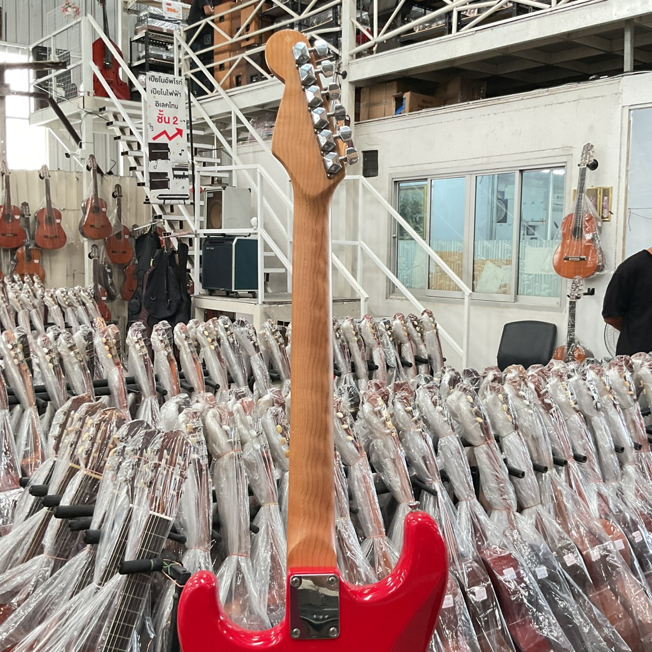 กีต้าร์ไฟฟ้า FORMESTAR