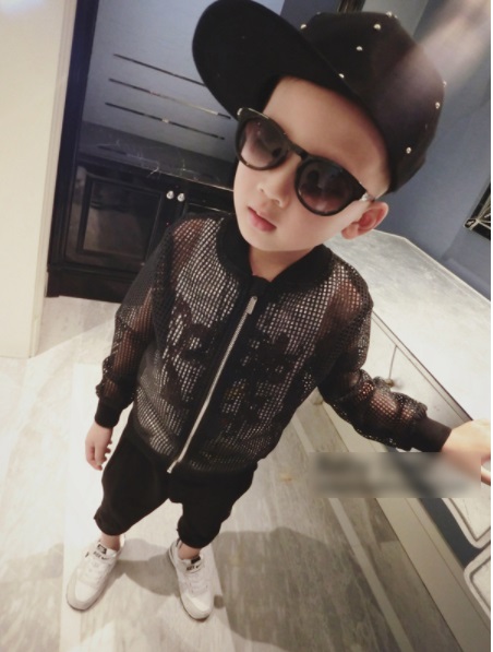 เสื้อแขนยาวคลุมด้านนอก