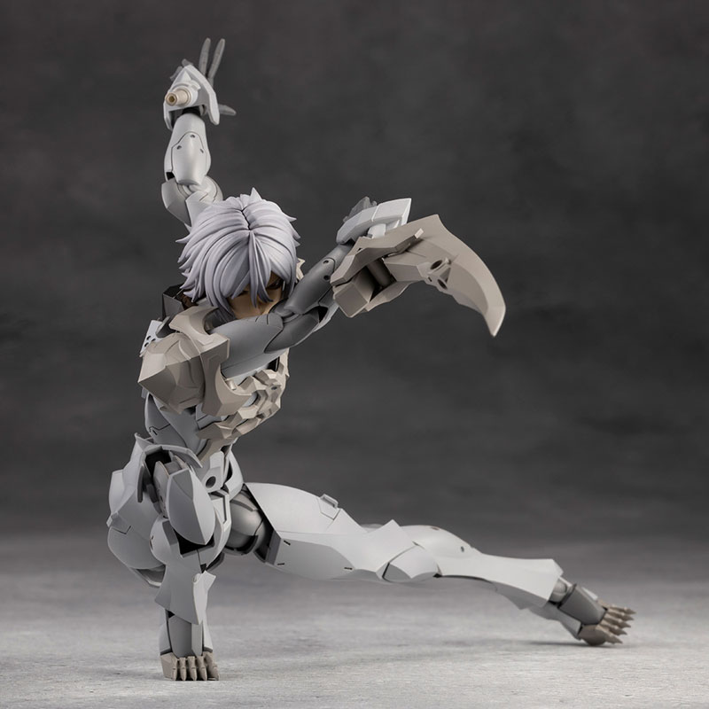 UNLIMITED UNIVERSE MEGALOMARIA ZIRCONIA Plastic Model(Pre-order)