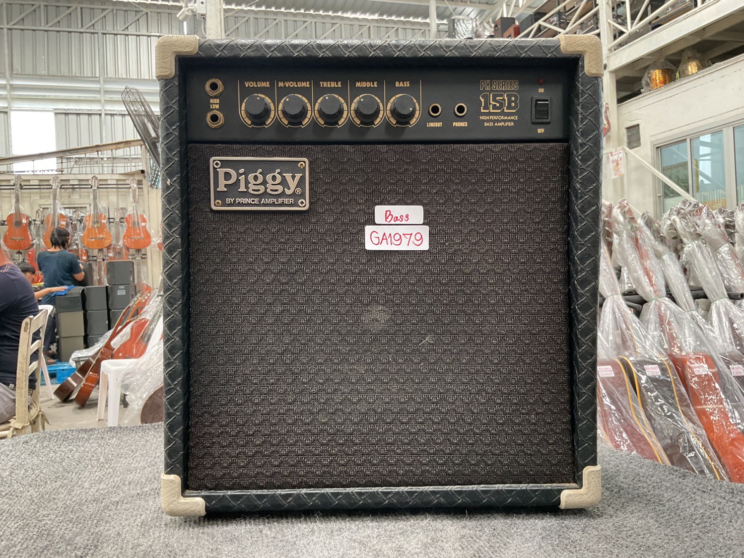แอมป์เบส Piggy : PX-15B