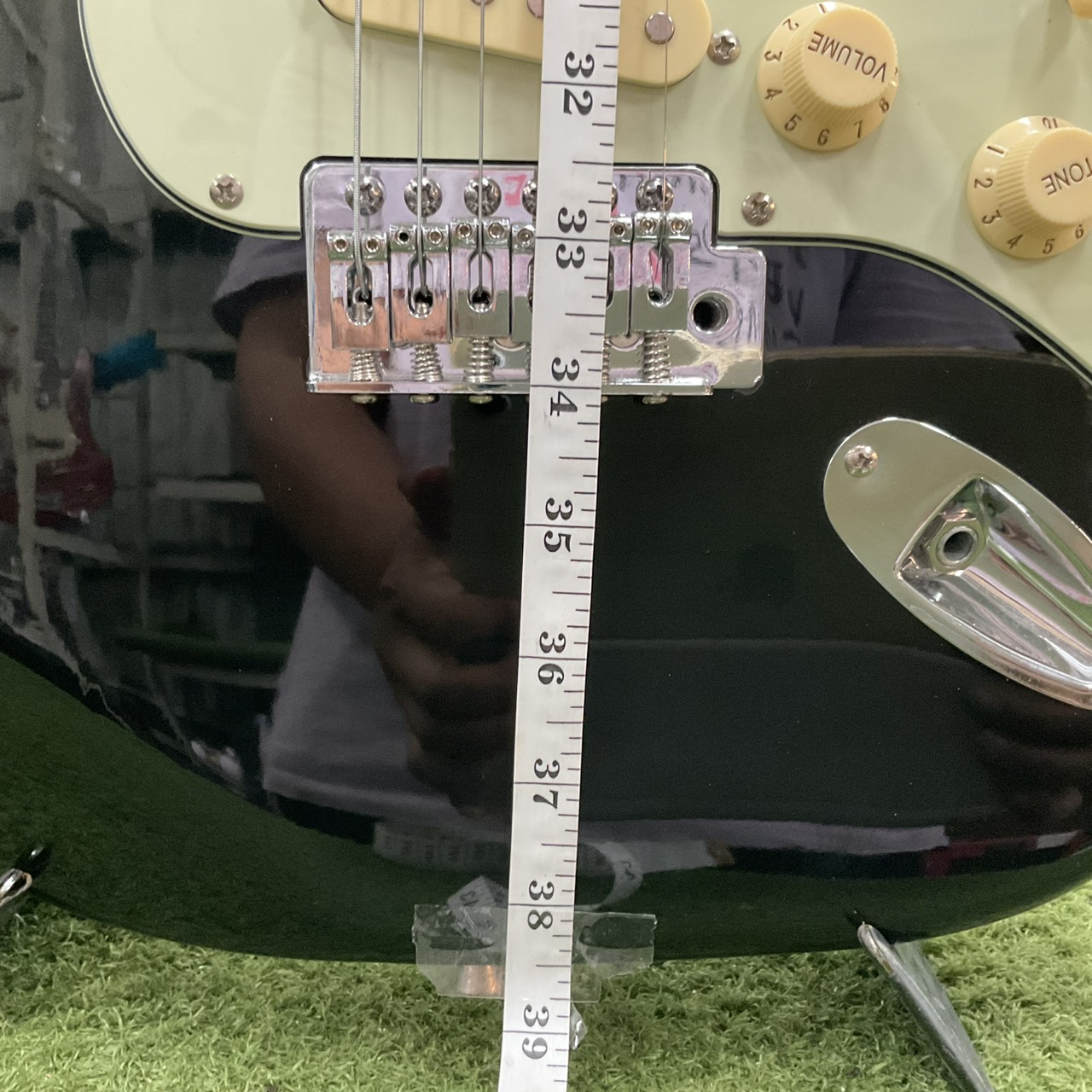 กีต้าร์ไฟฟ้า Bloom