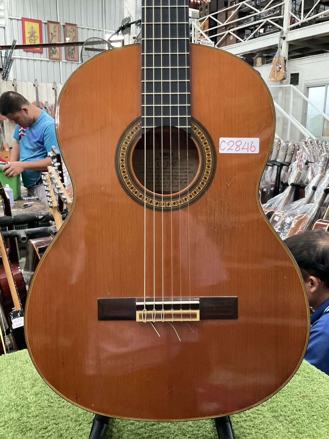 กีต้าร์คลาสสิค YAMAHA : C-200