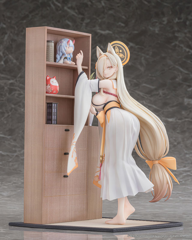 Blue Archive Kaho Memorial Lobby Ver. 1/7 Complete Figure(Pre-order)
