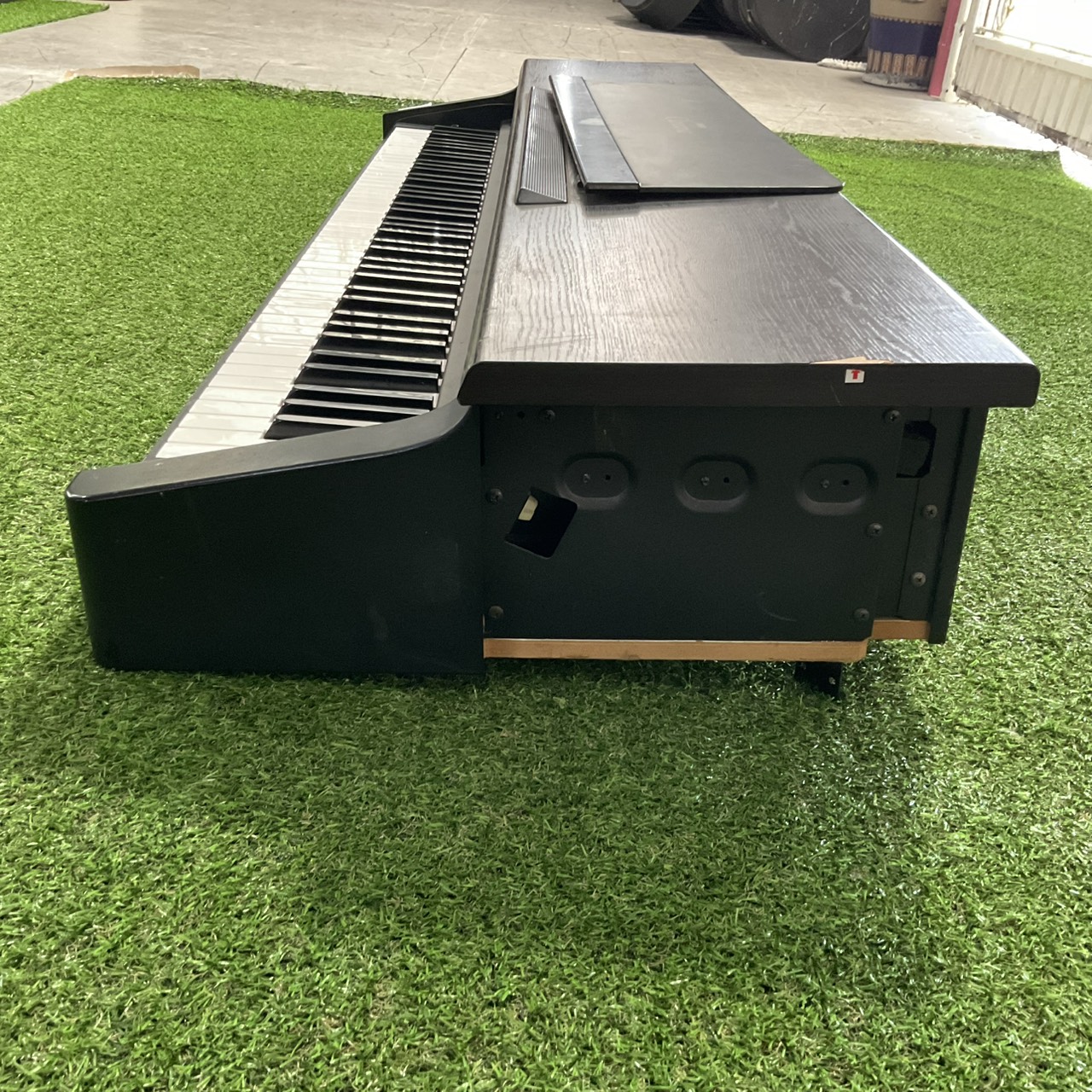 เปียโน YAMAHA : Clavinova CLP-122