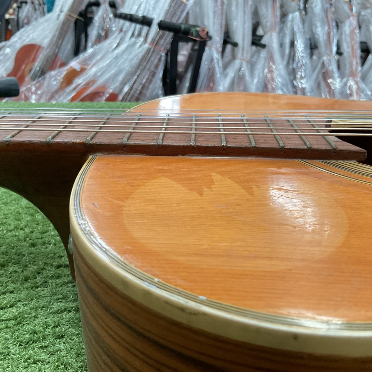 กีต้าร์คลาสสิค Kawai : M-40