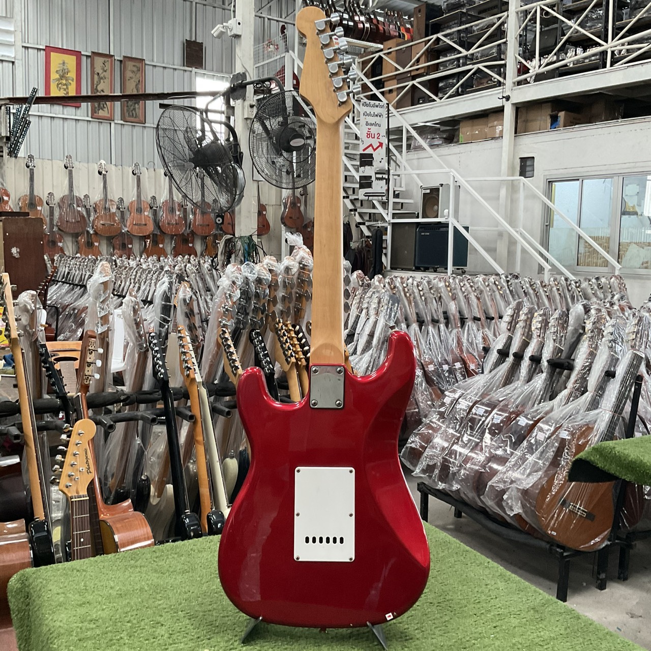 กีต้าร์ไฟฟ้า SELDER