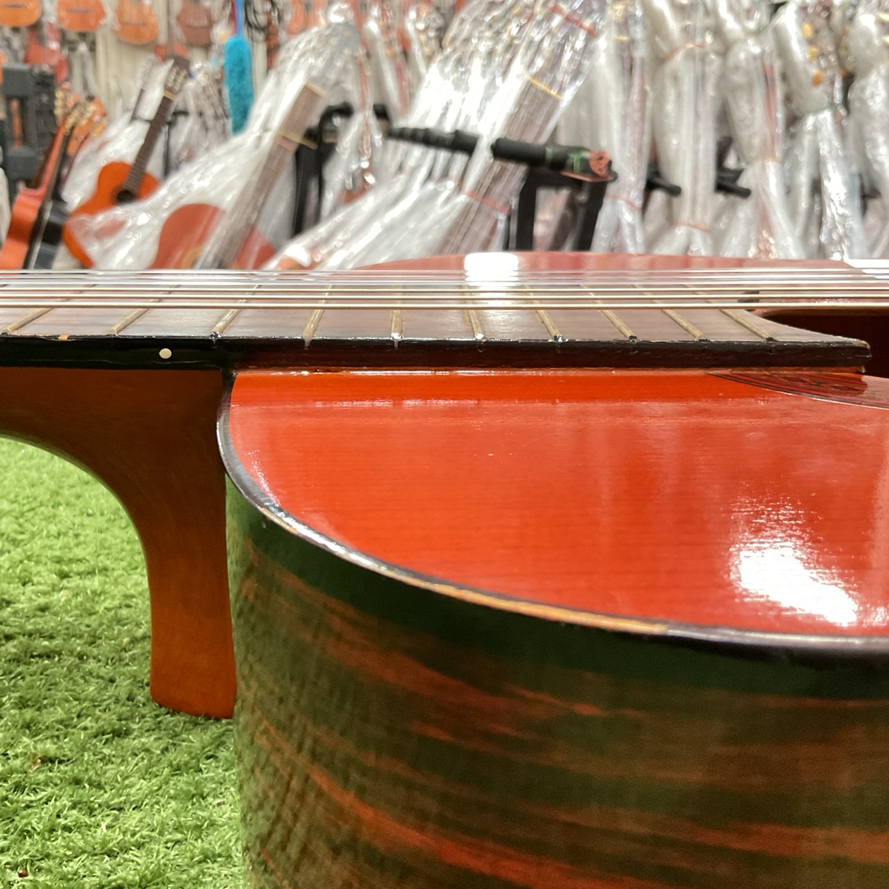 กีต้าร์คลาสสิค PRAIRIE