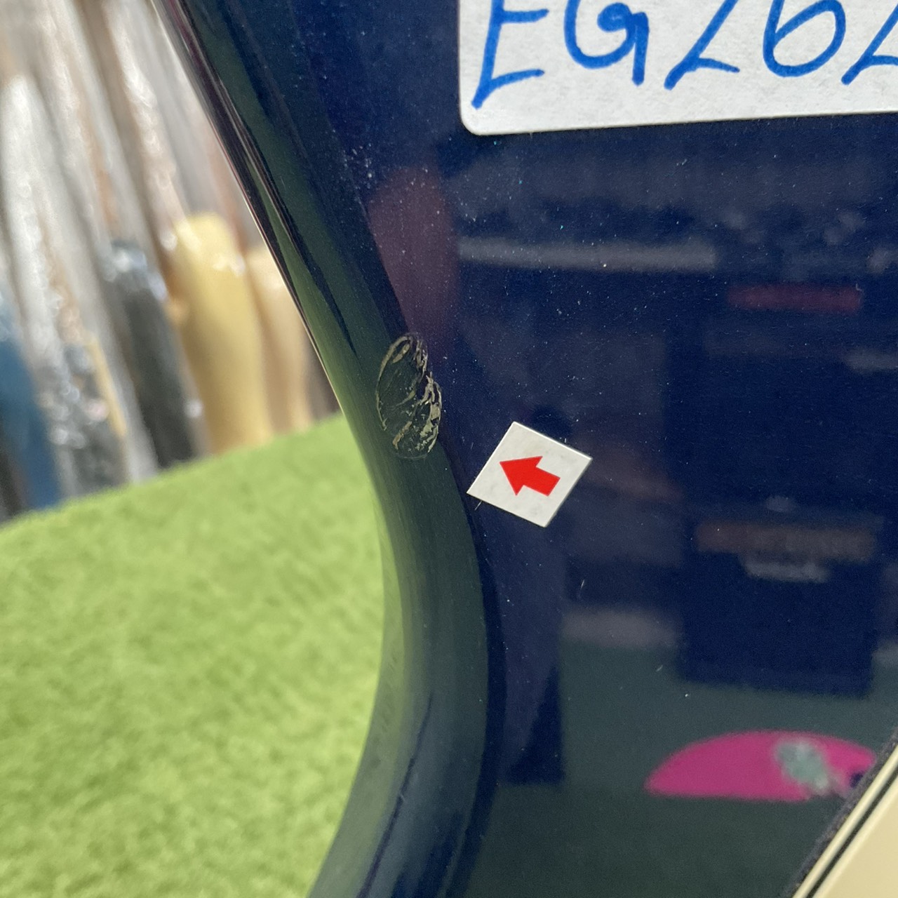 กีต้าร์ไฟฟ้า Legend