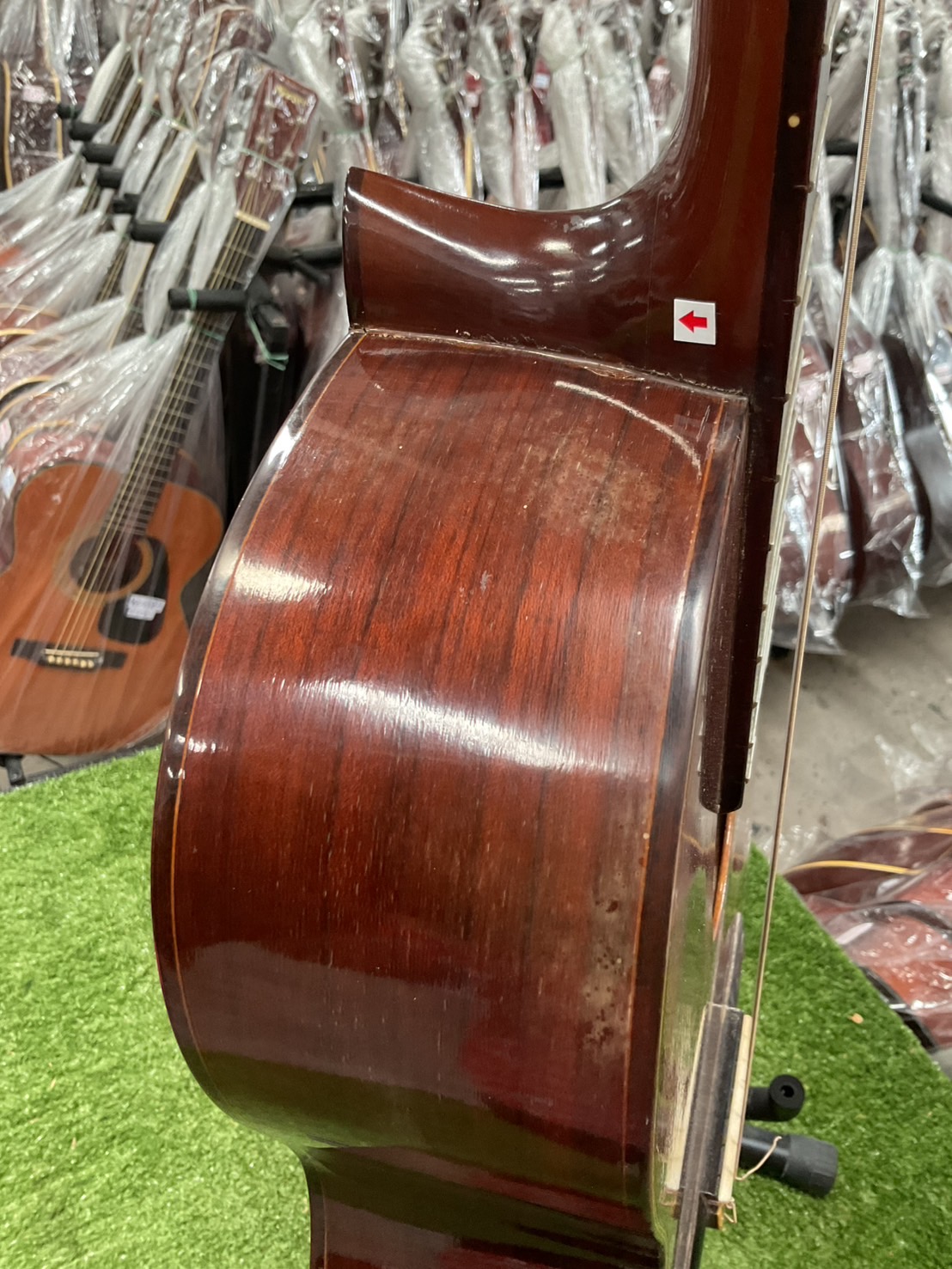 กีต้าร์คลาสสิค YAMAHA : C-200