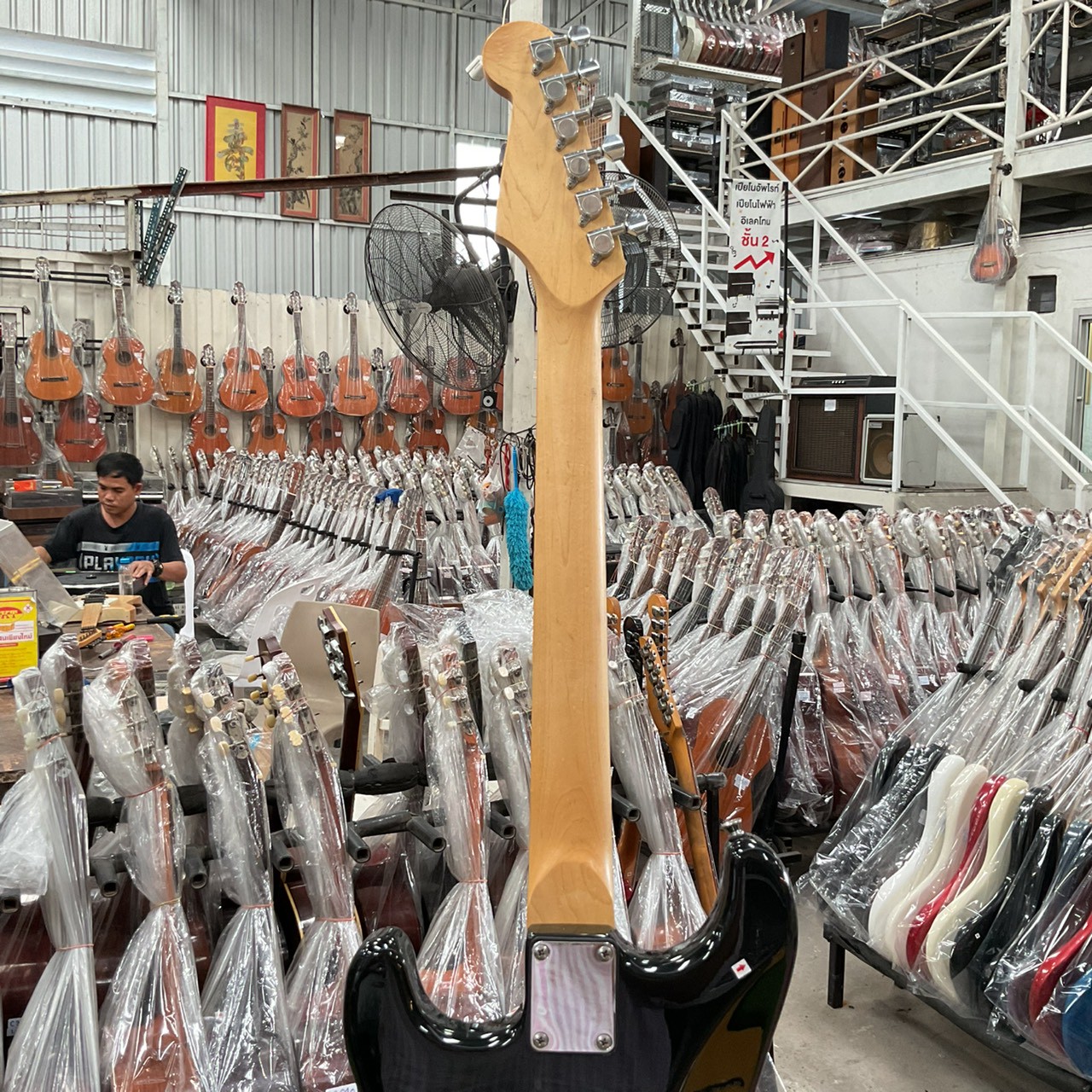 กีต้าร์ไฟฟ้า SELDER