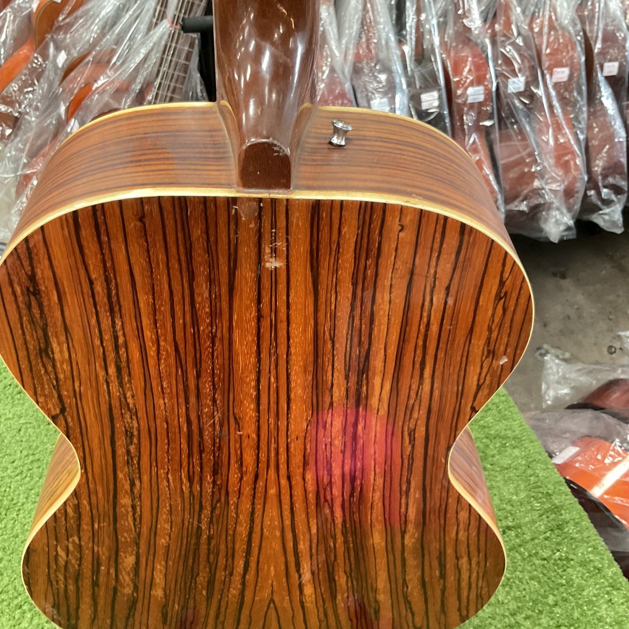 กีต้าร์คลาสสิค Kawai : M-40