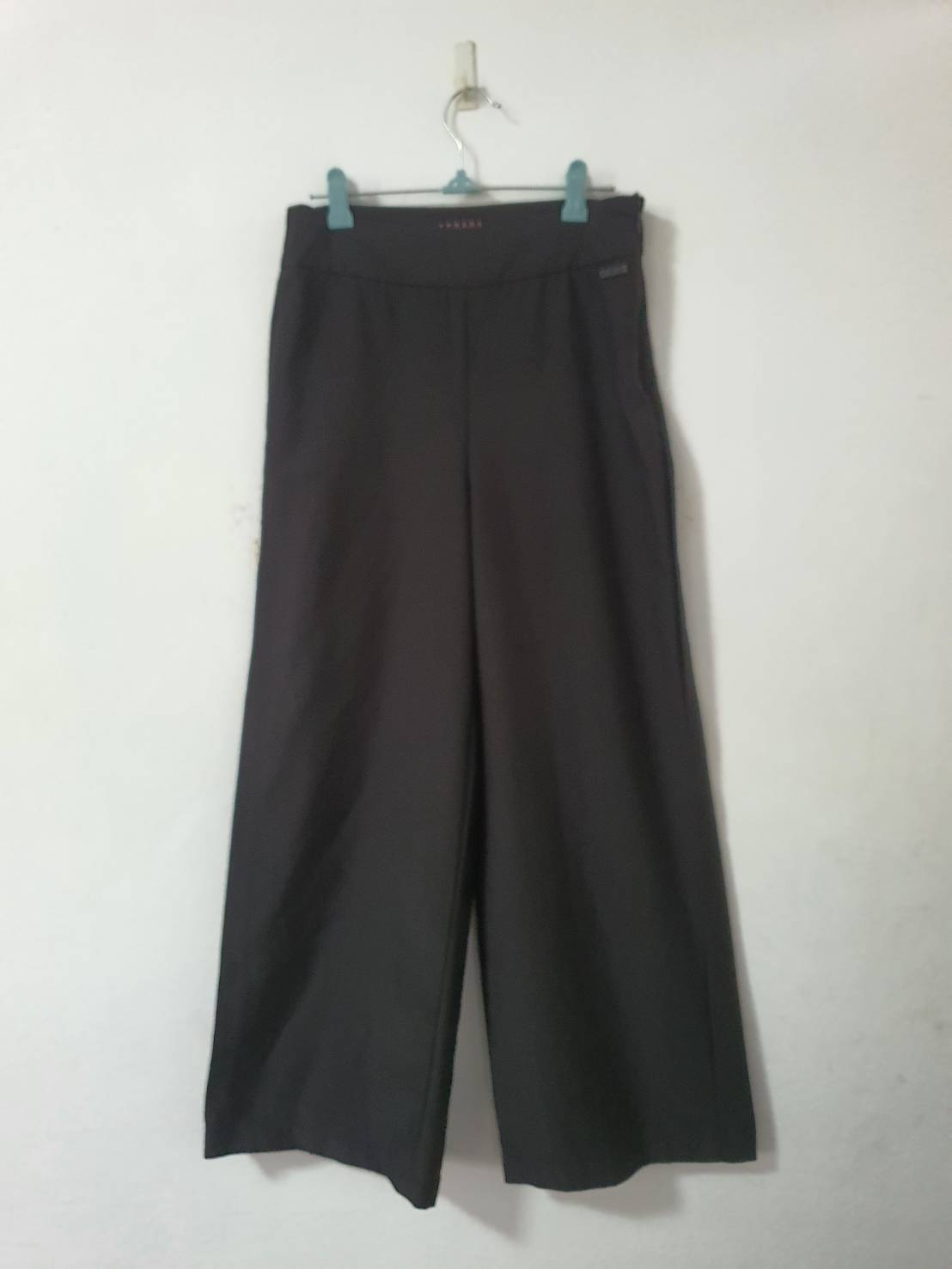 FF06532 กางเกงผ้ามือสอง สีดำ แบรนด์ ESPADA เอว 24 นิ้ว