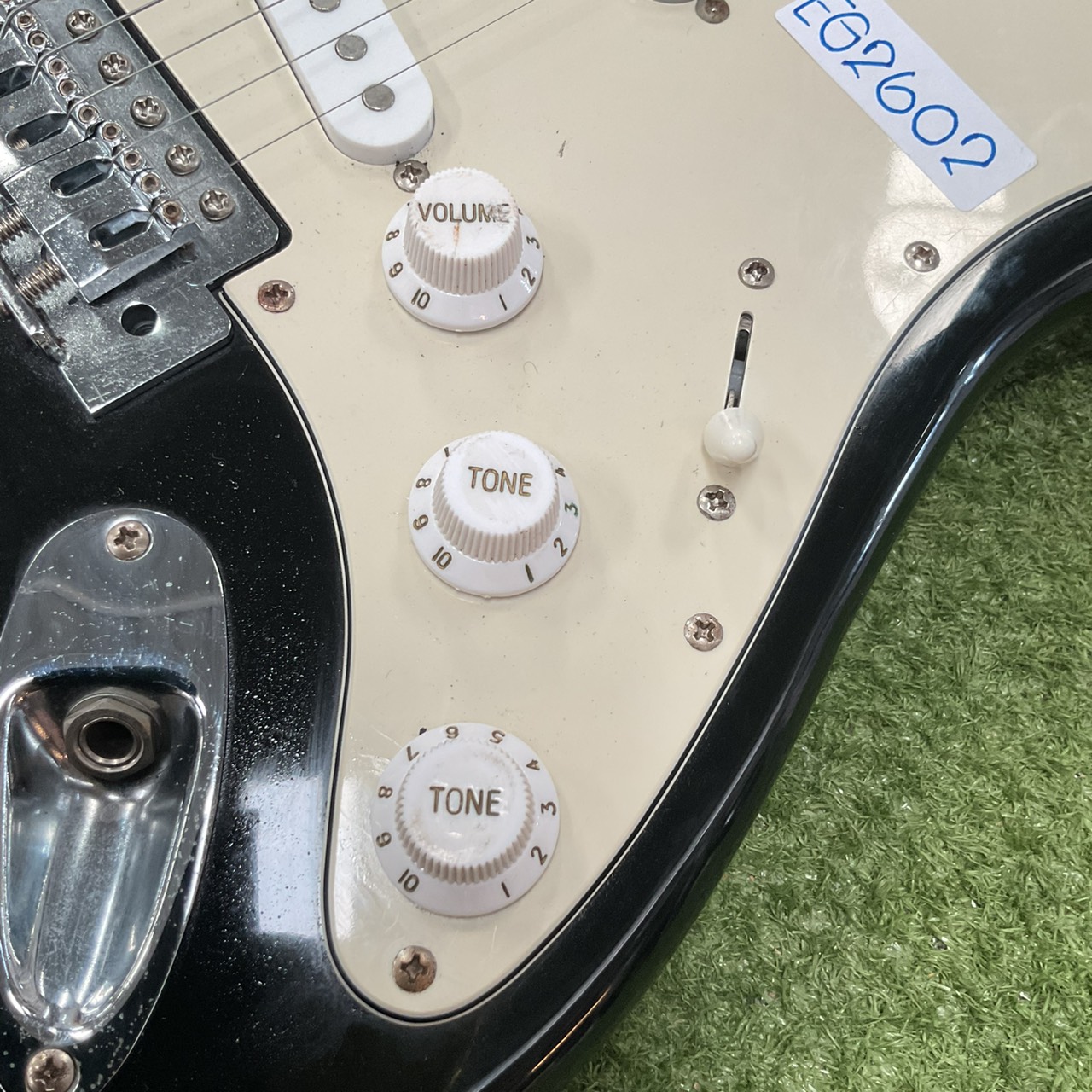 กีต้าร์ไฟฟ้า BUSKER'S