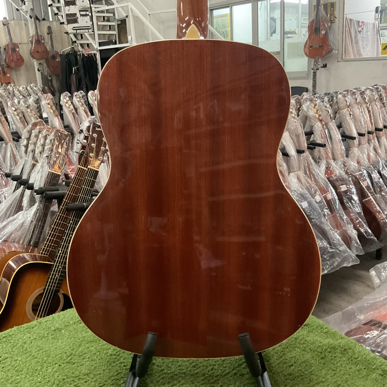 กีต้าร์โปร่ง HONEY BEE : F-15 N