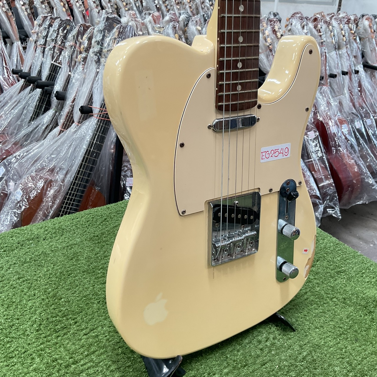 กีต้าร์ไฟฟ้า Triumph