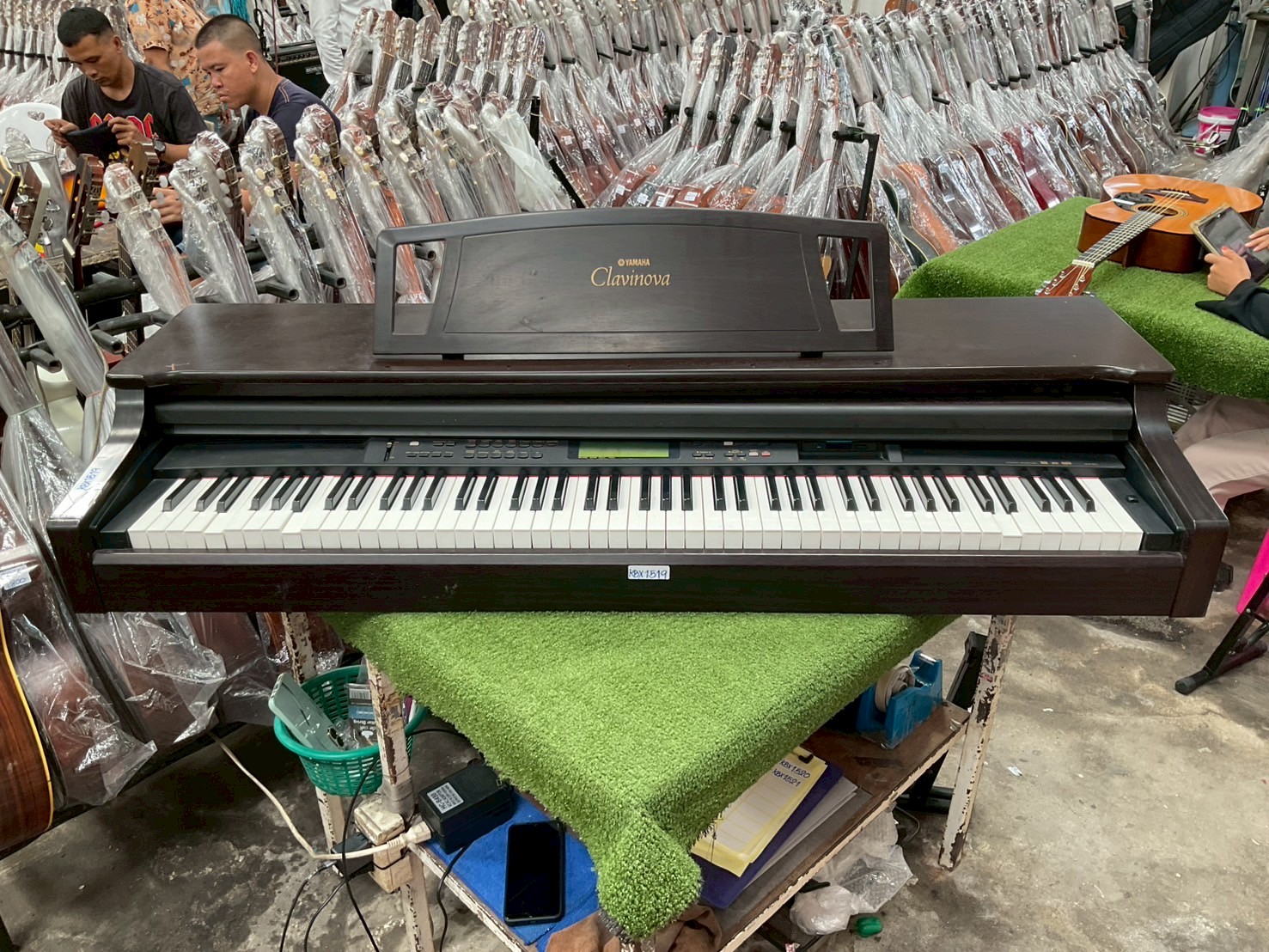 เปียโน YAMAHA : CLP-870 สินค้าไม่พร้อมใช้งาน (ต้องซ่อม)