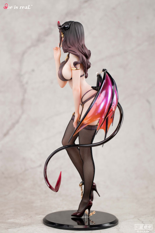 [Bonus] She is real Nafu 1/6 Complete Figure(Provisional Pre-order)