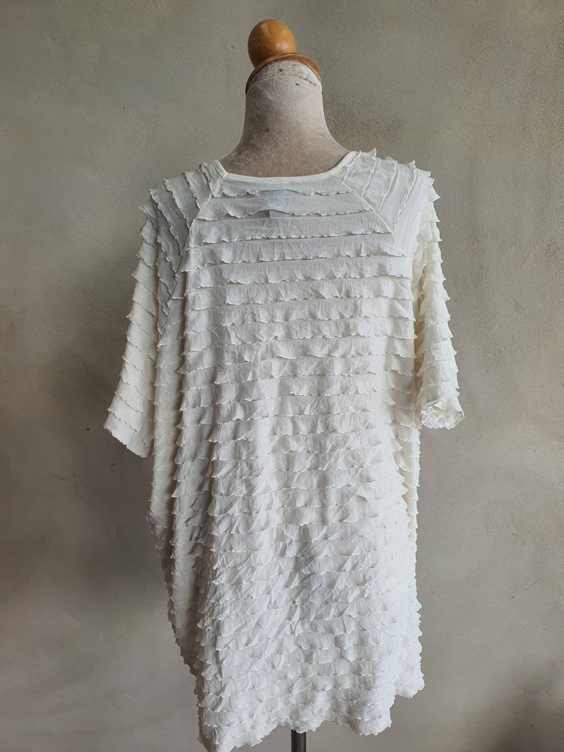 FF04981 เสื้อผ้ามือสอง สาวอวบ สีขาว แบรนด์ CATHERINES อก 52-60 นิ้ว