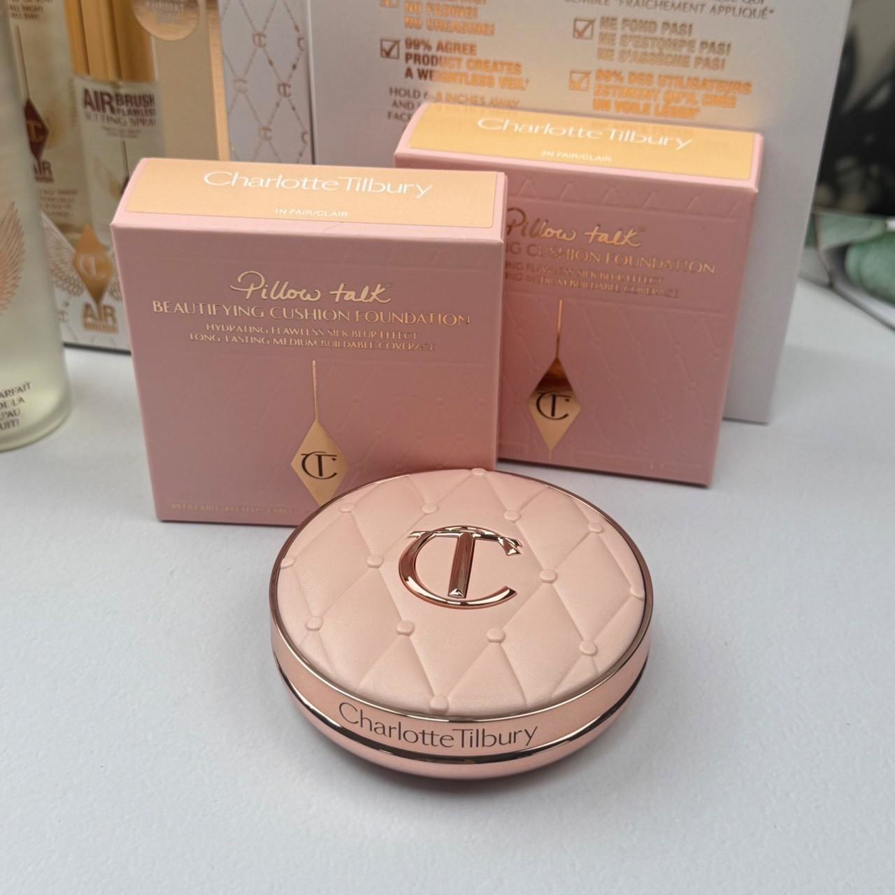 CHARLOTTE TILBURY PILLOW TALK BEAUTIFYING CUSHION FOUNDATION ( แบบรีฟิลได้ ) 12 g. ( มีสีให้เลือกคะ )