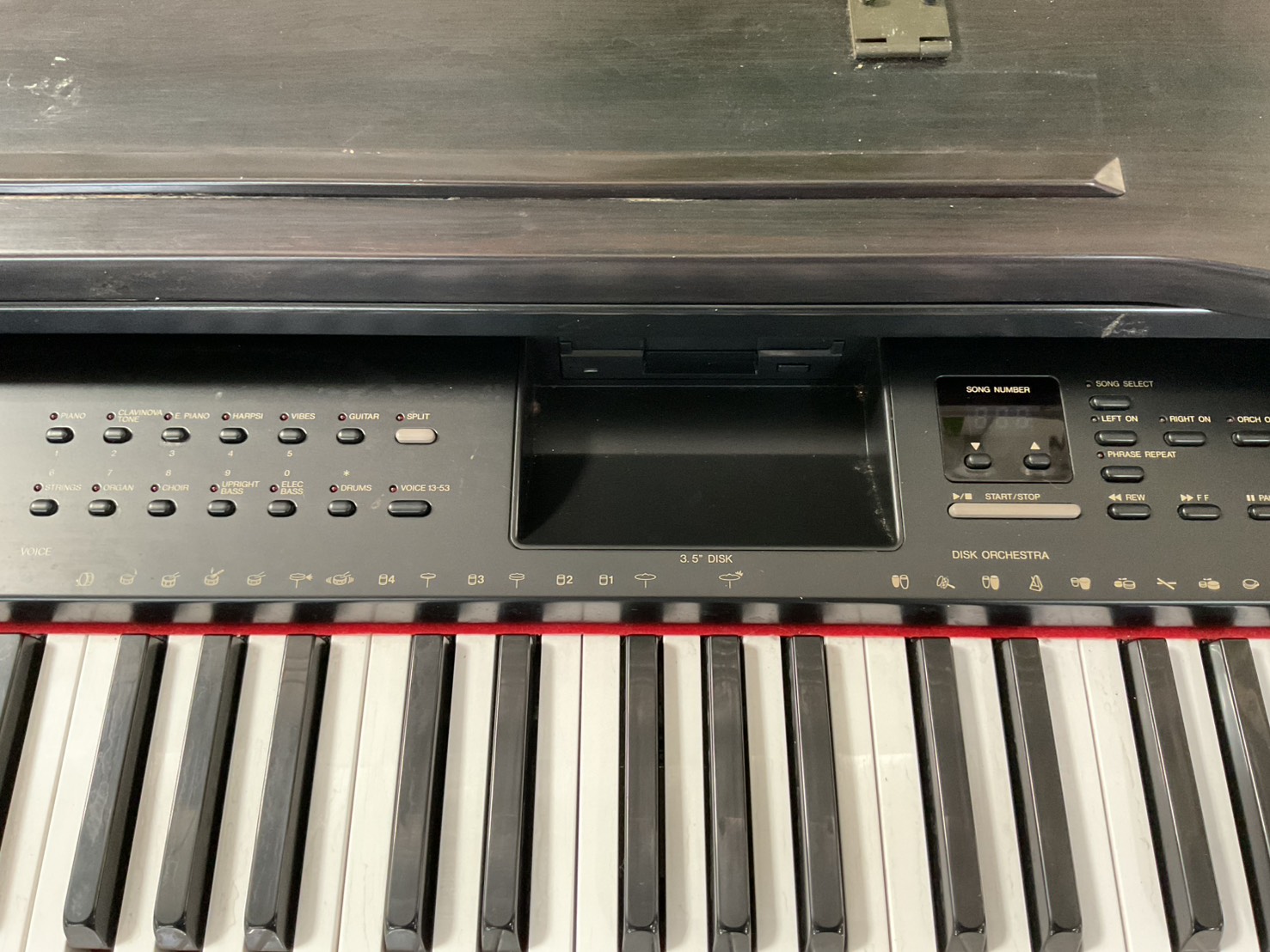 เปียโน YAMAHA : Clavinova CVP-55