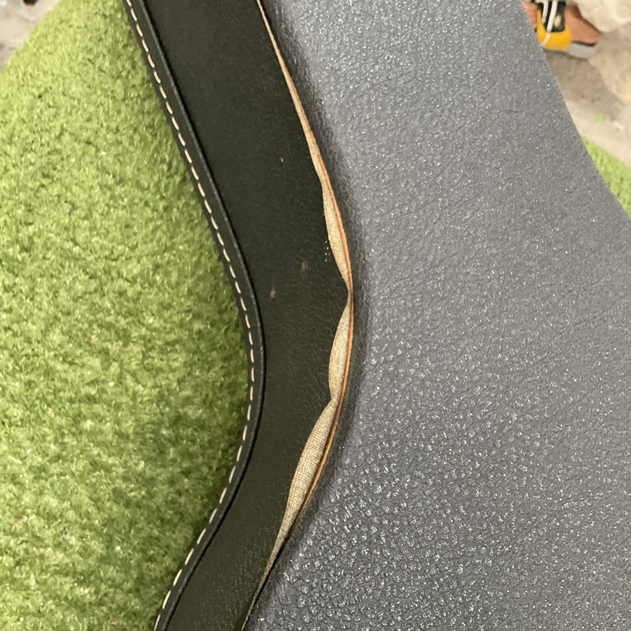 กล่องเคสกีต้าร์โปร่ง TAKASHI