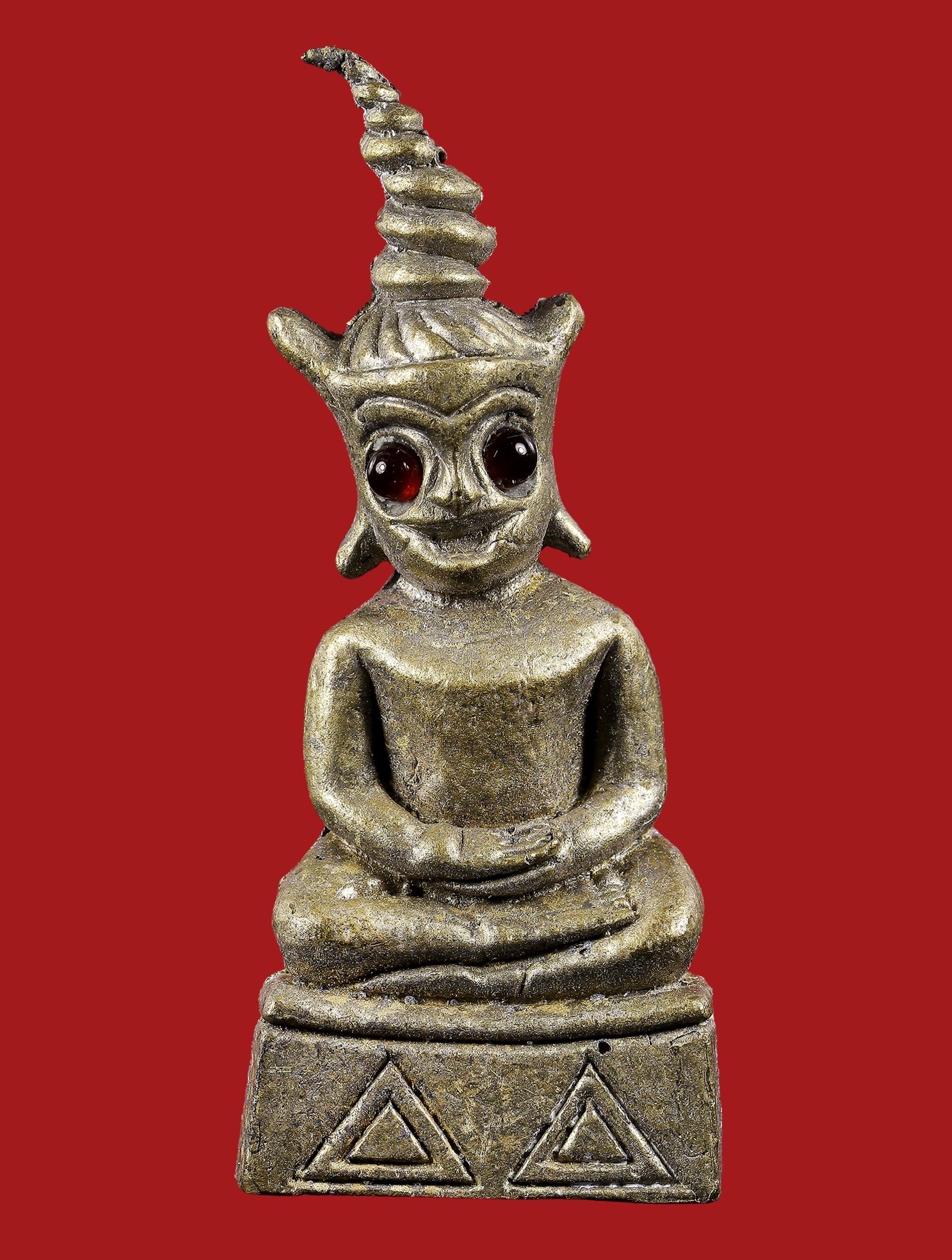 พญางั่งมหามนตราจันทร์เสี้ยว (เนื้อชนวนงั่งเก่าอาจารย์องอาจ) Supreme Mantra Crescent Moon Ngang. (casting remnents of arjarn ongart's ngang material) SKU-04047