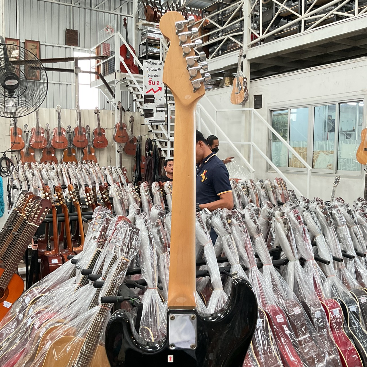 กีต้าร์ไฟฟ้า PhotoGenic