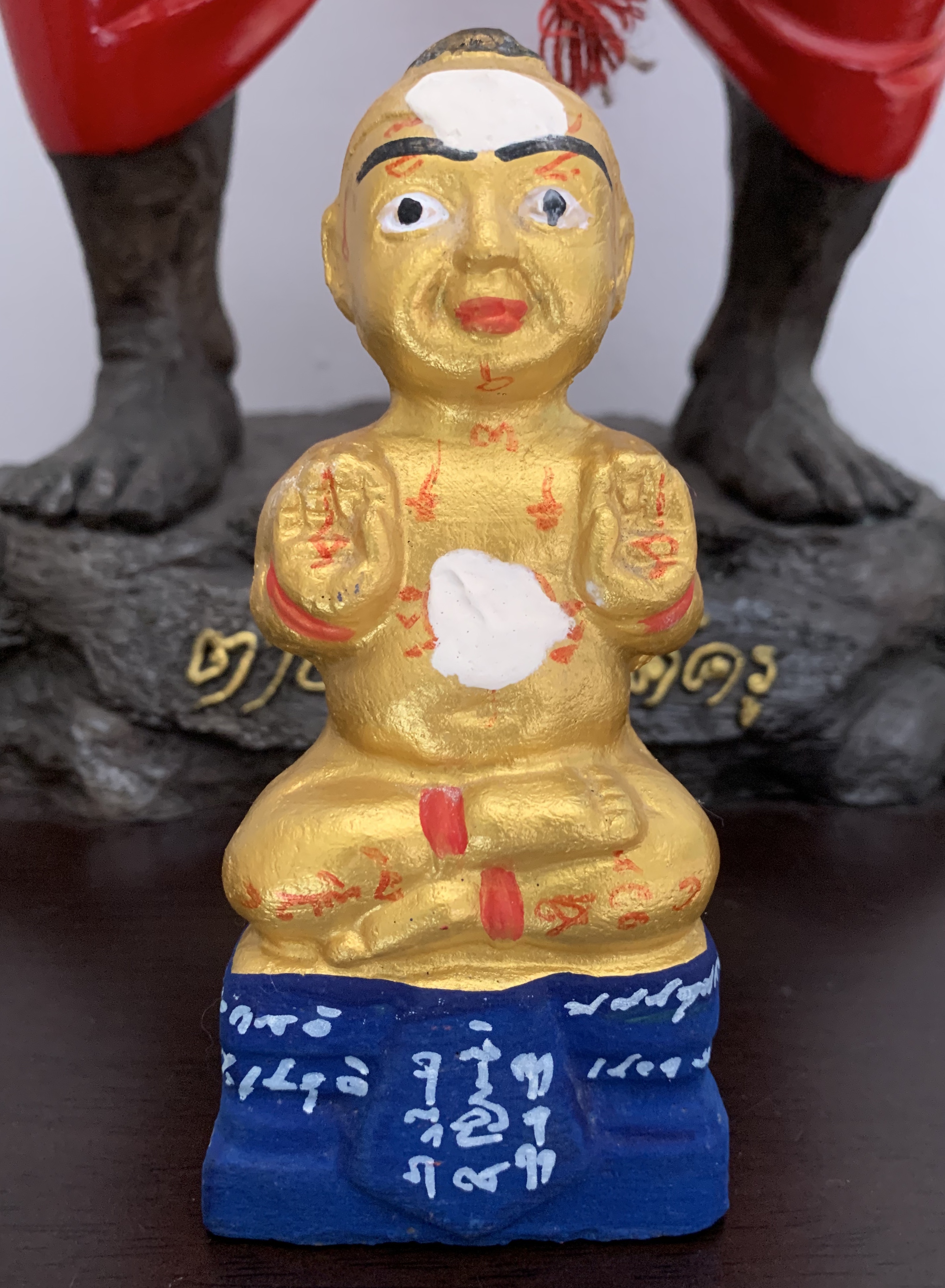 กุมารทอง หลวงปู่แย้ม วัดสามง่าม จ.นครปฐม ปี58 รุ่นมหารวย องค์ทองฐานน้ำเงิน ขนาดบูชา