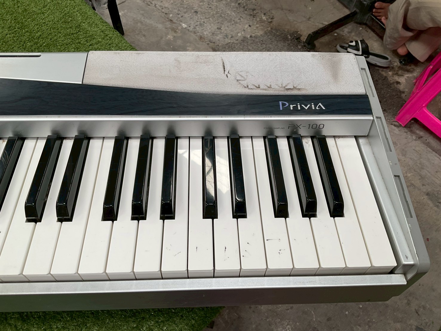 เปียโน CASIO : PX-100AW สินค้าไม่พร้อมใช้งาน (ต้องซ่อม)