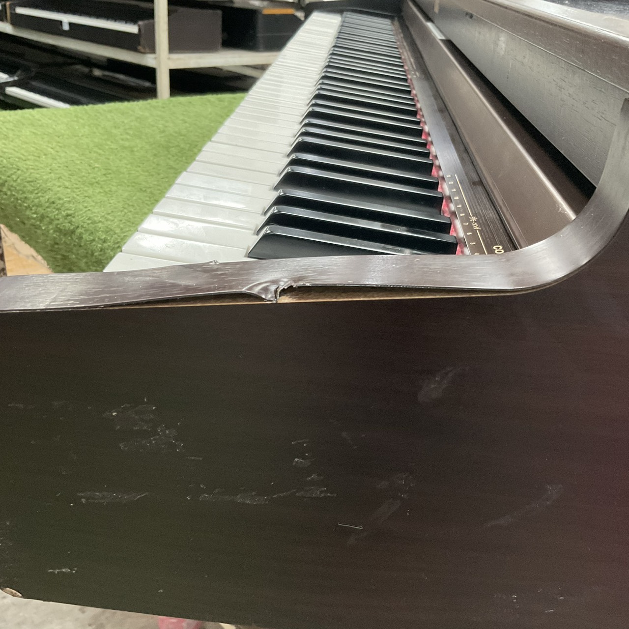 เปียโน KORG : C-3000