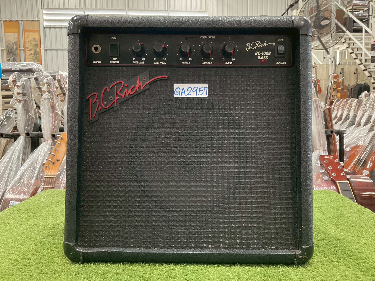 แอมป์เบส B.C.Rich : BC-100B