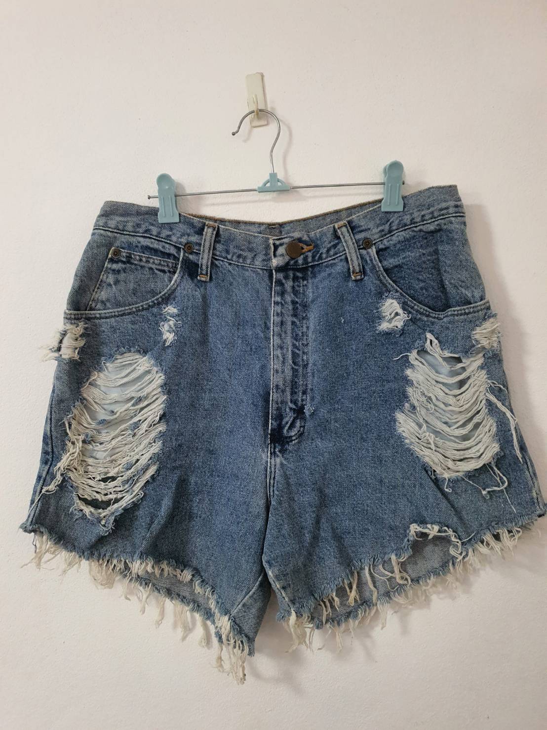 FF06504 กางเกงยีนส์ ขาสั้น มือสอง Wrangler เอว 30 นิ้ว