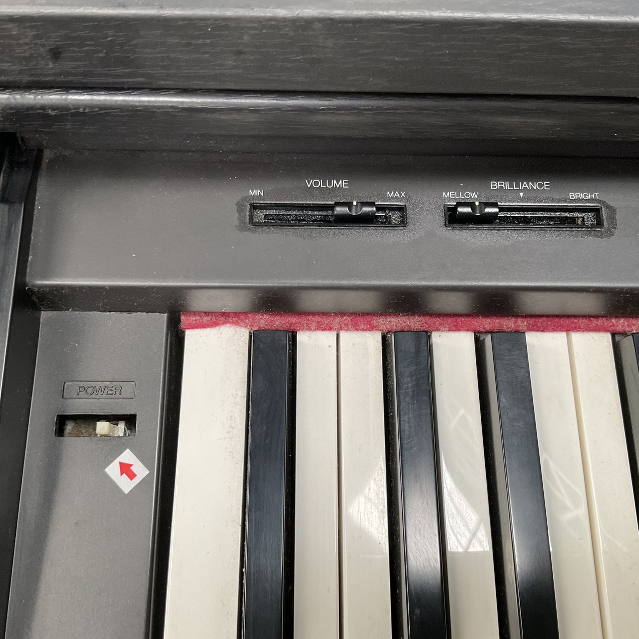 เปียโน Roland : HP-1700L