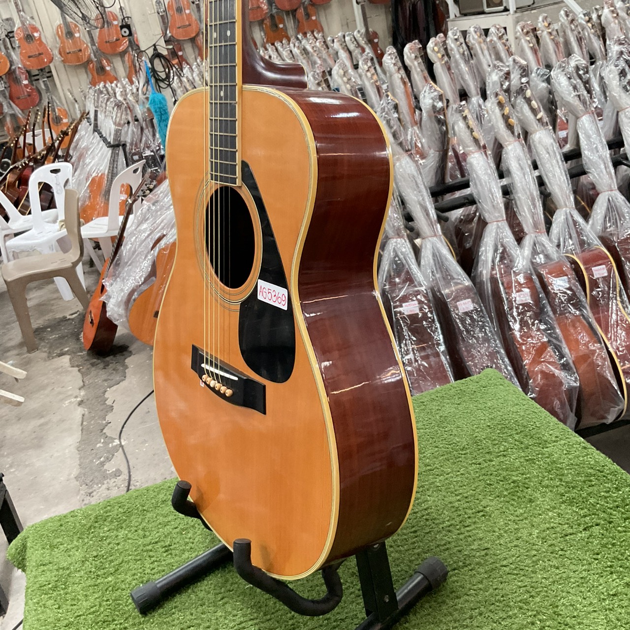 กีต้าร์โปร่ง YAMAHA : FG-252B