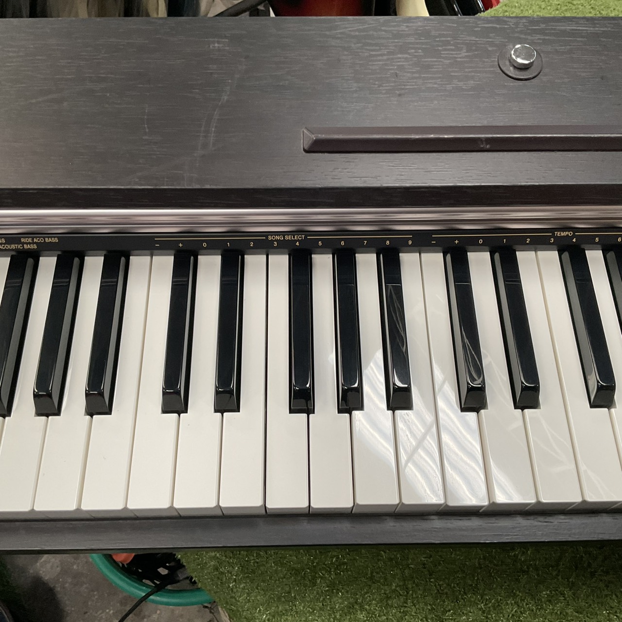 เปียโน CASIO : PX-700 สินค้าไม่พร้อมใช้งาน (ต้องซ่อม)