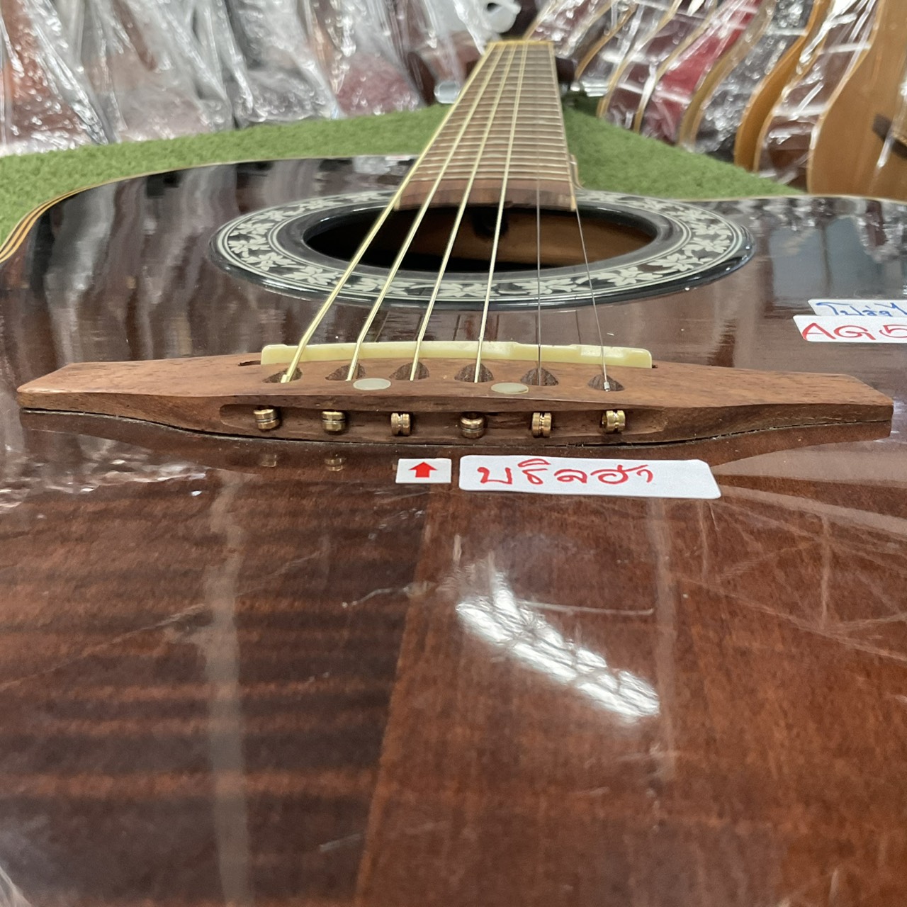 กีต้าร์โปร่งไฟฟ้า K-Garage : EA-400