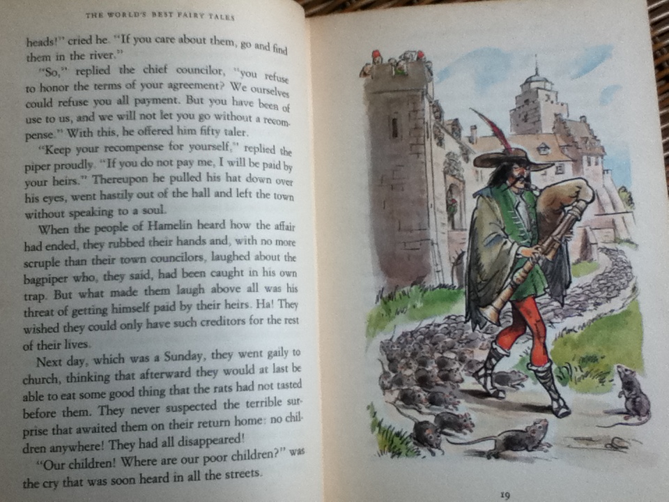 THE WORLD'S BEST FAIRY TALES Edited by Belle Becker Sideman