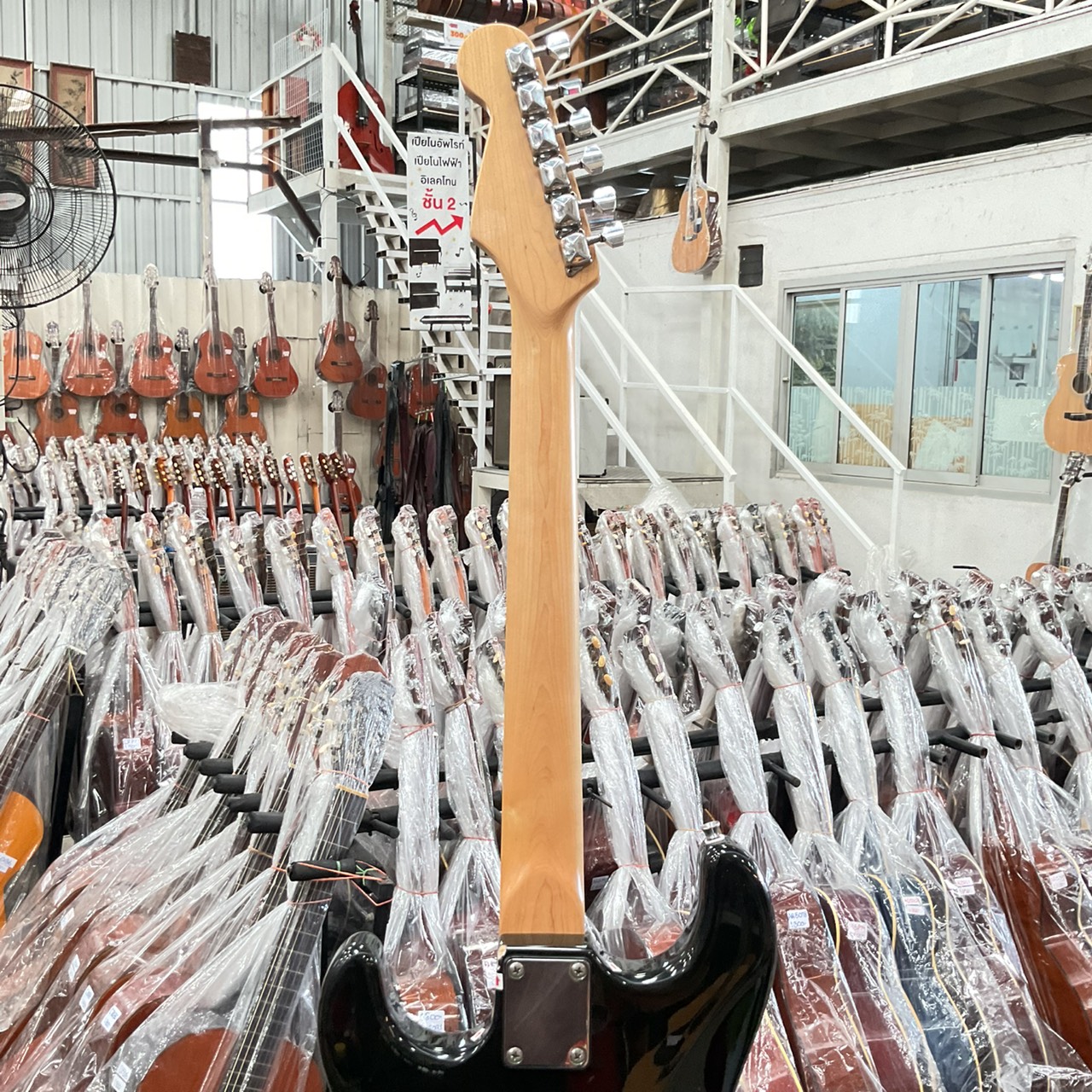 กีต้าร์ไฟฟ้า PlayTech