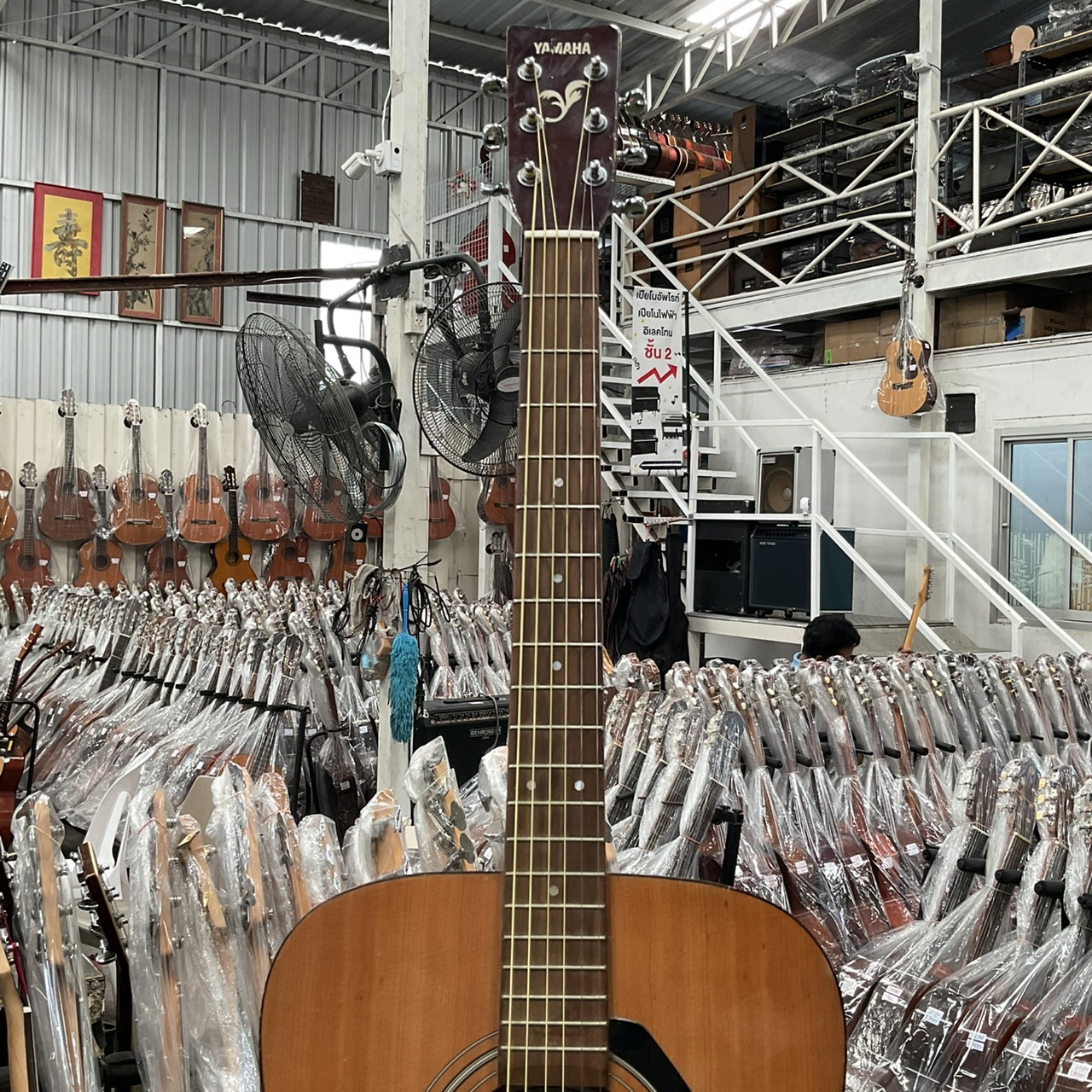 กีต้าร์โปร่ง YAMAHA : F-330J