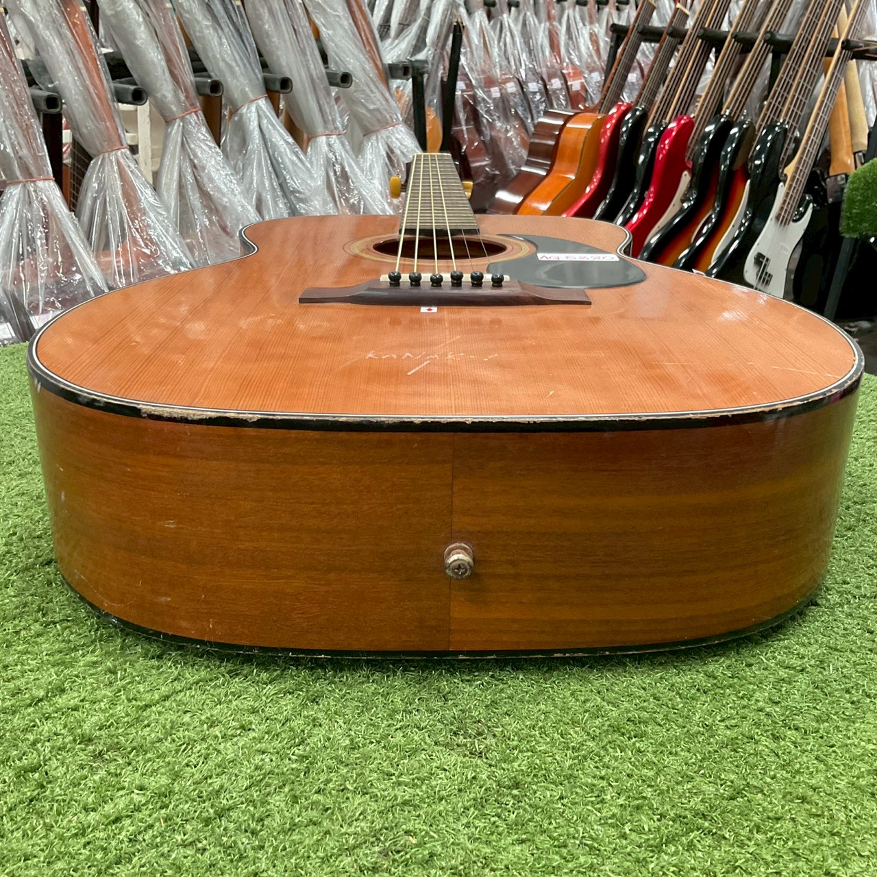 กีต้าร์โปร่ง Hotta&Co. : F90